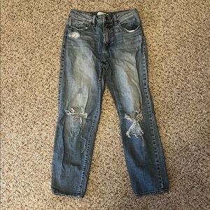 Oasis Blue Distressed Straight Leg Jeans
